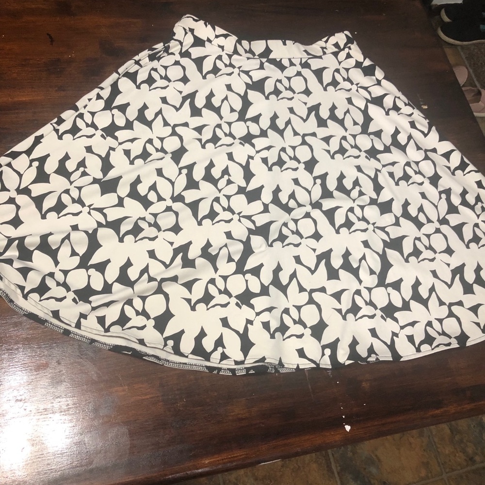 Skirt (with pockets!)